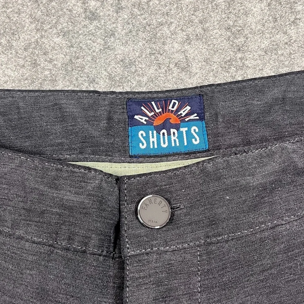Faherty Brand Charcoal Gray All Day Stretch Performance Shorts Men's Size 30